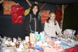 Skauti dětem - vánoční stánek plzeňských skautů pomáhá - letos podpoří o.s. Motýl