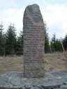 Obelisk s historií mohyly na Ivančeně