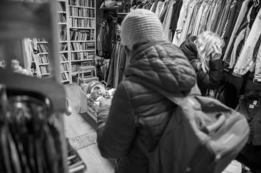 Restart Shop podporuje udržitelnost zdrojů a recyklaci, je totiž obchodem s darovaným zbožím. Největším přínosem jsou ale tréninková pracovní místa (foto z webu ČAS)