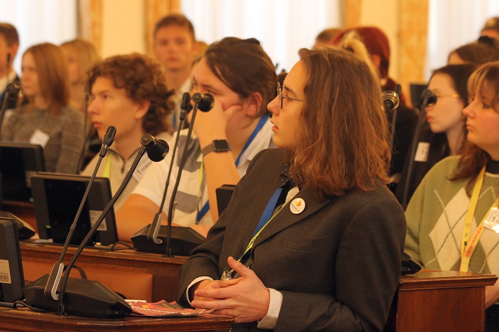 Účastníci setkání Republikového fóra parlamentů dětí a mládeže (foto Jiří Majer)